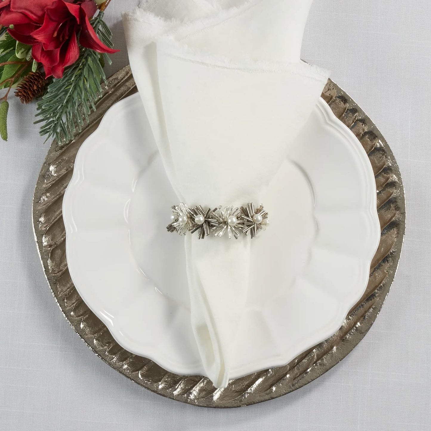 Fennco Styles Hand Beaded Flower Metal Napkin Rings, Set of 4 - Glass Beads Napkin Holders for Christmas, Home, Dining Room, Banquet, Family Gathering, Holiday and Special Occasion