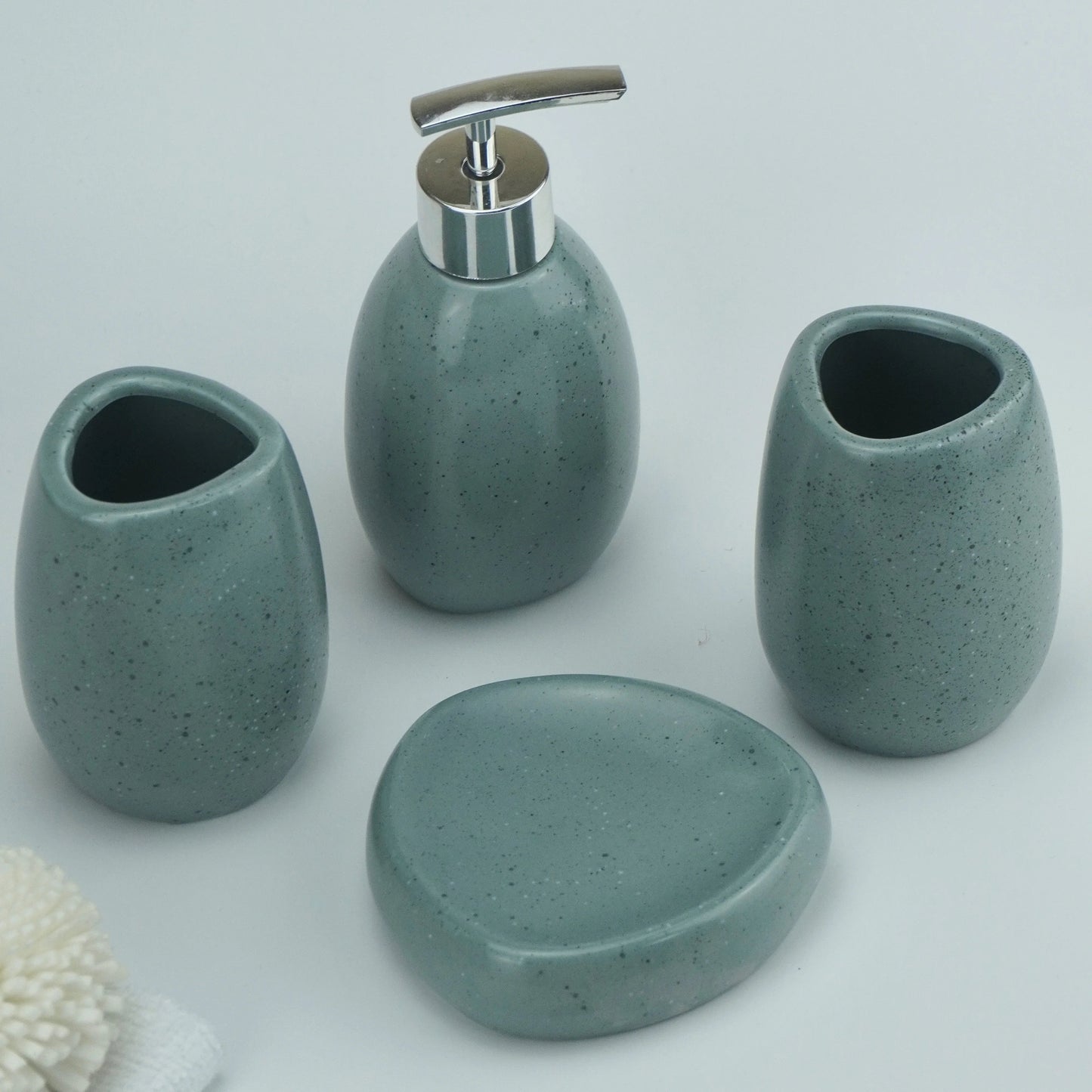 Bathroom Kit - Ceramic White 4pcs