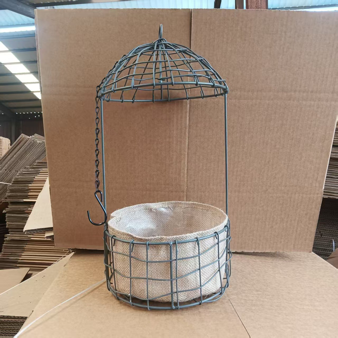 Iron Wire Birdcage Hanging Planter for Outdoor Garden
