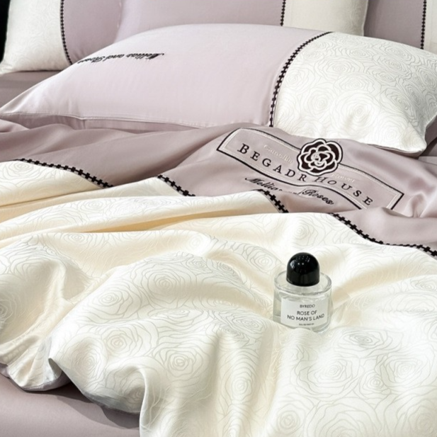 Lyocell Four-Piece Bedding Set Cool Feeling Silk-like