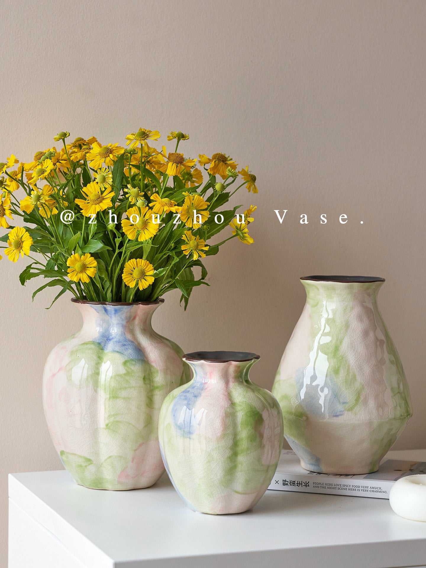 Artistic Gradient Ceramic Flower Vase