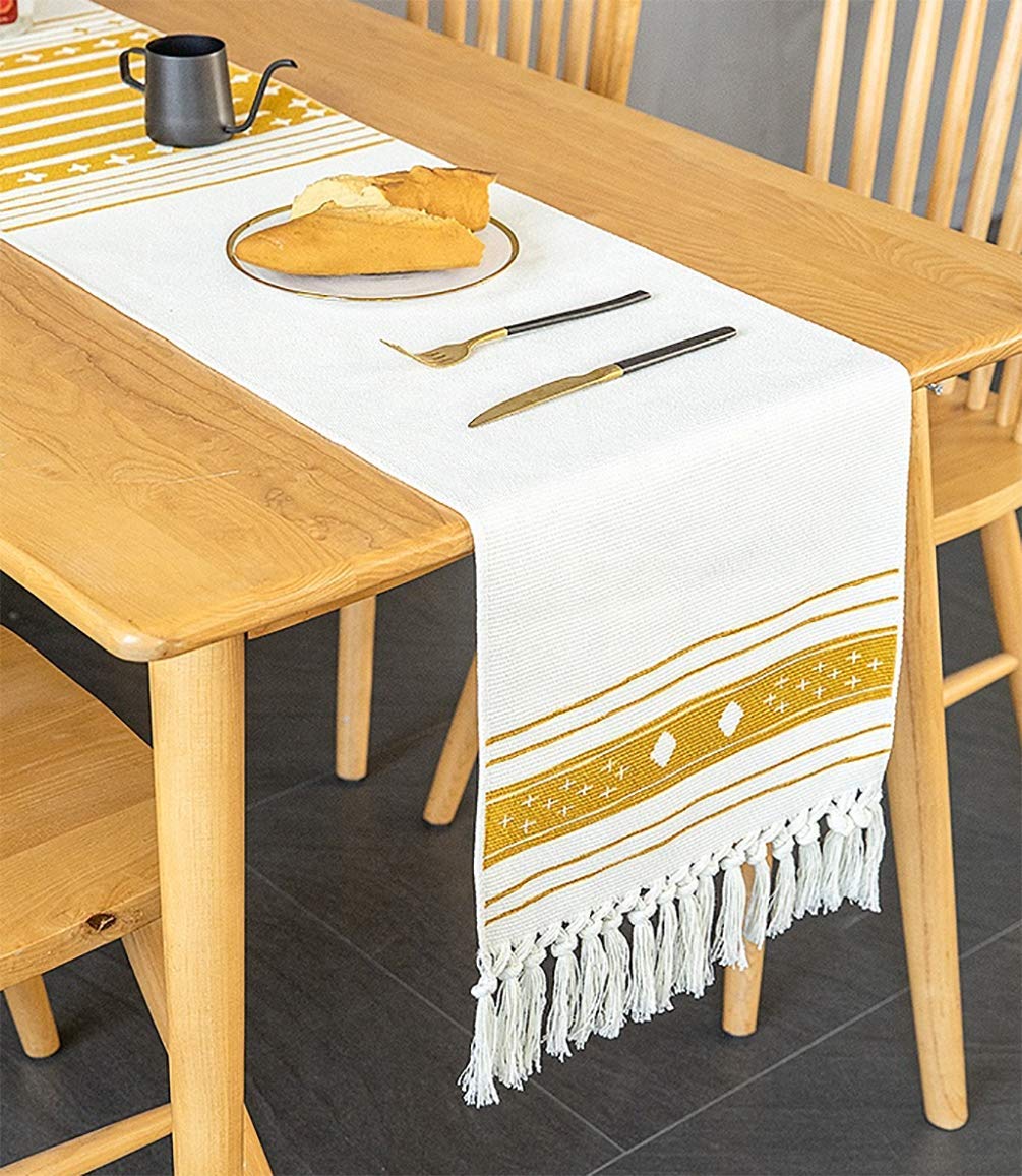 Fennco Styles Diamond Print Braided Cotton Placemats 14" W x 19" L, Set of 4