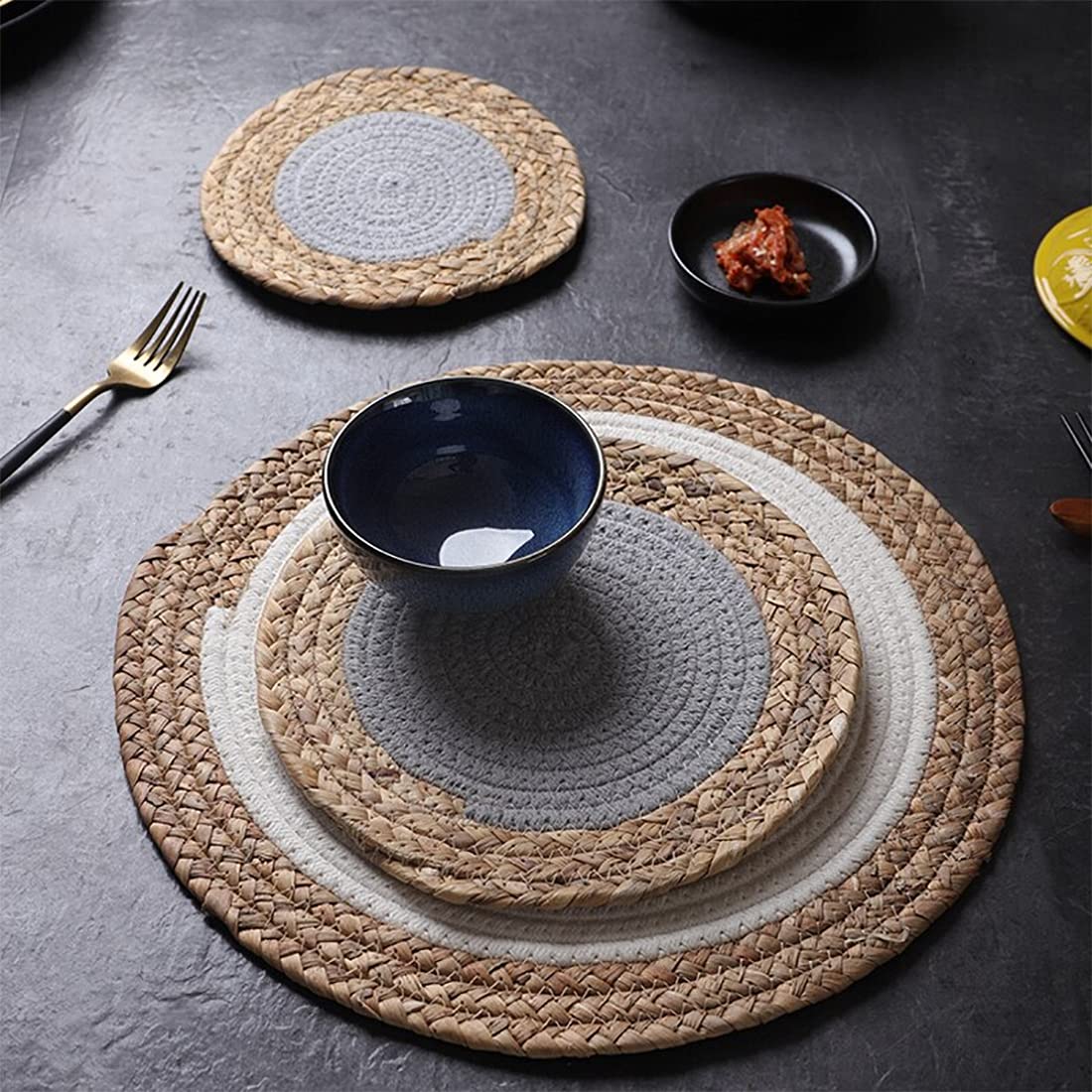Fennco Styles Hand-Woven Rattan Cotton Rope Placemats Round, Set of 4 - Braided Table Mats Heat Resistant Insulation for Home, Boho Décor, Dining Table, Banquets, Special Events