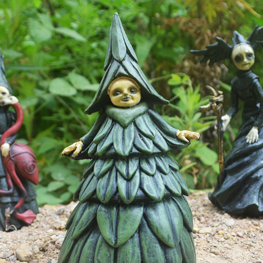 Halloween Witch Resin Garden Decor