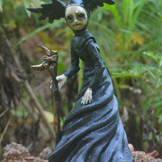 Halloween Witch Resin Garden Decor