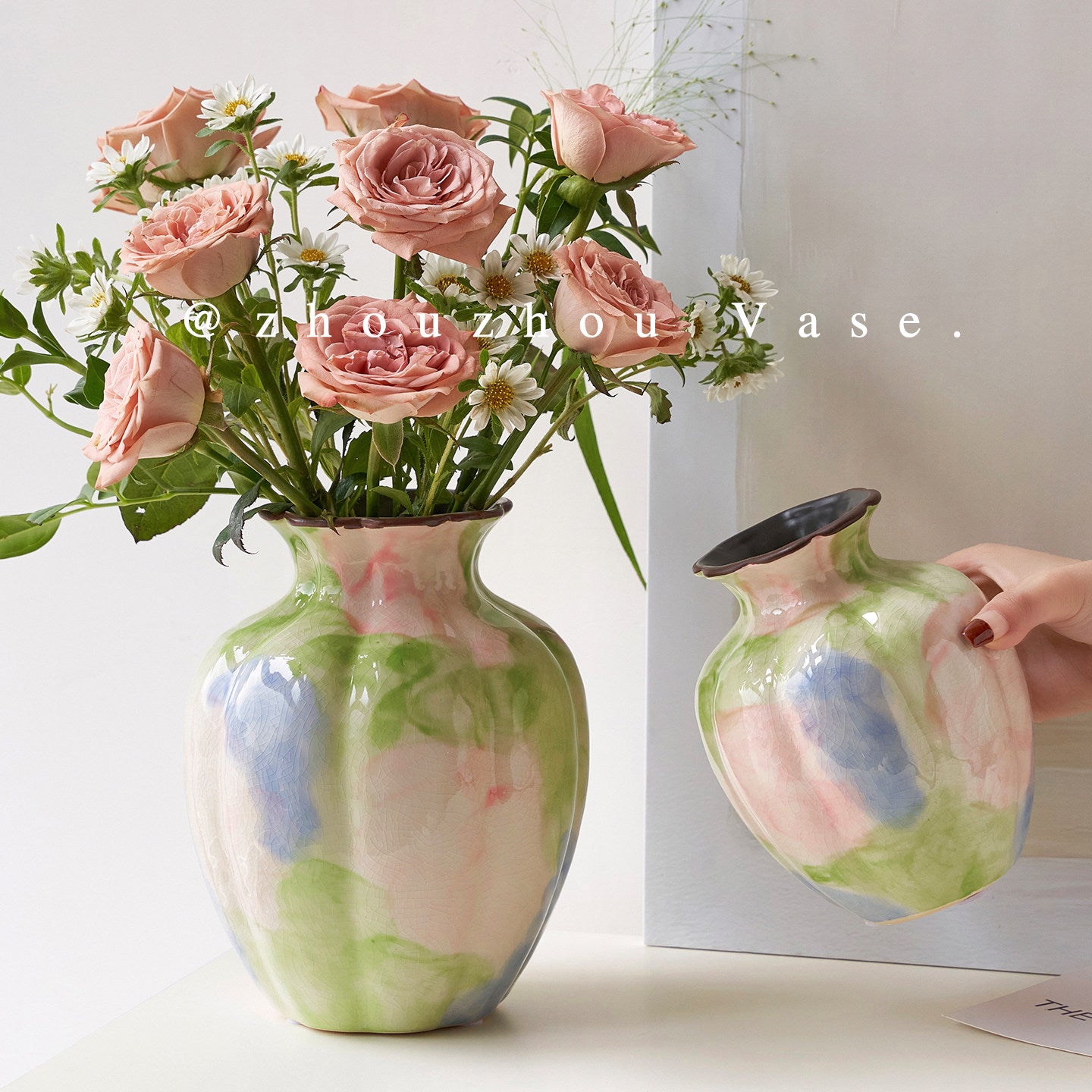 Artistic Gradient Ceramic Flower Vase