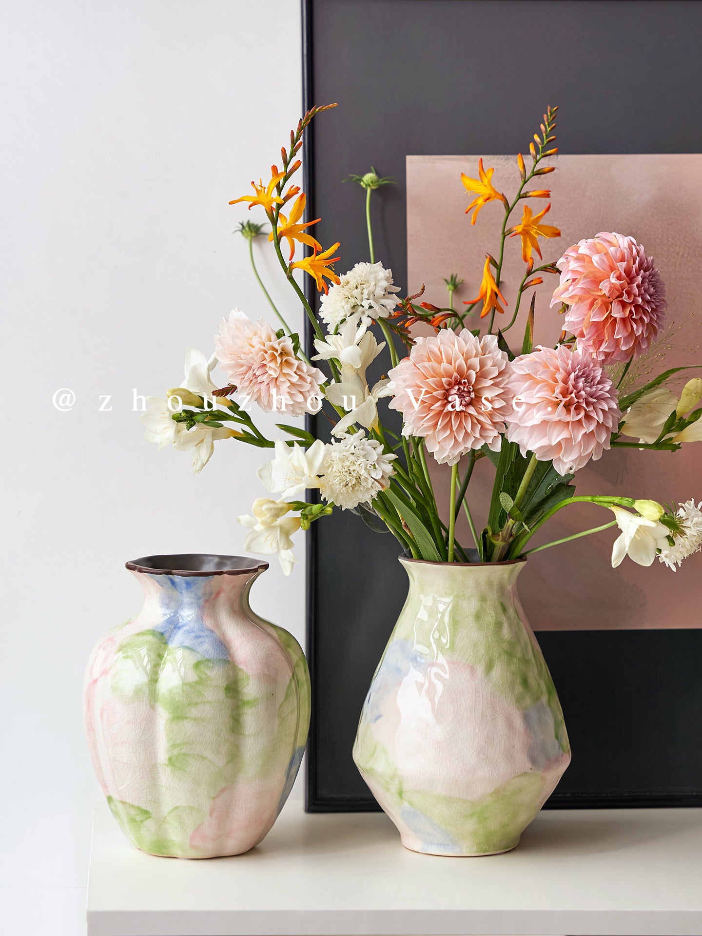Artistic Gradient Ceramic Flower Vase