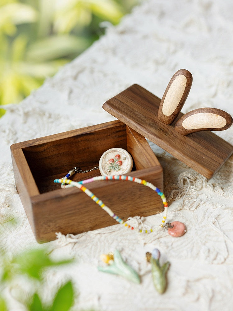 Rabbit-Ear Storage Box