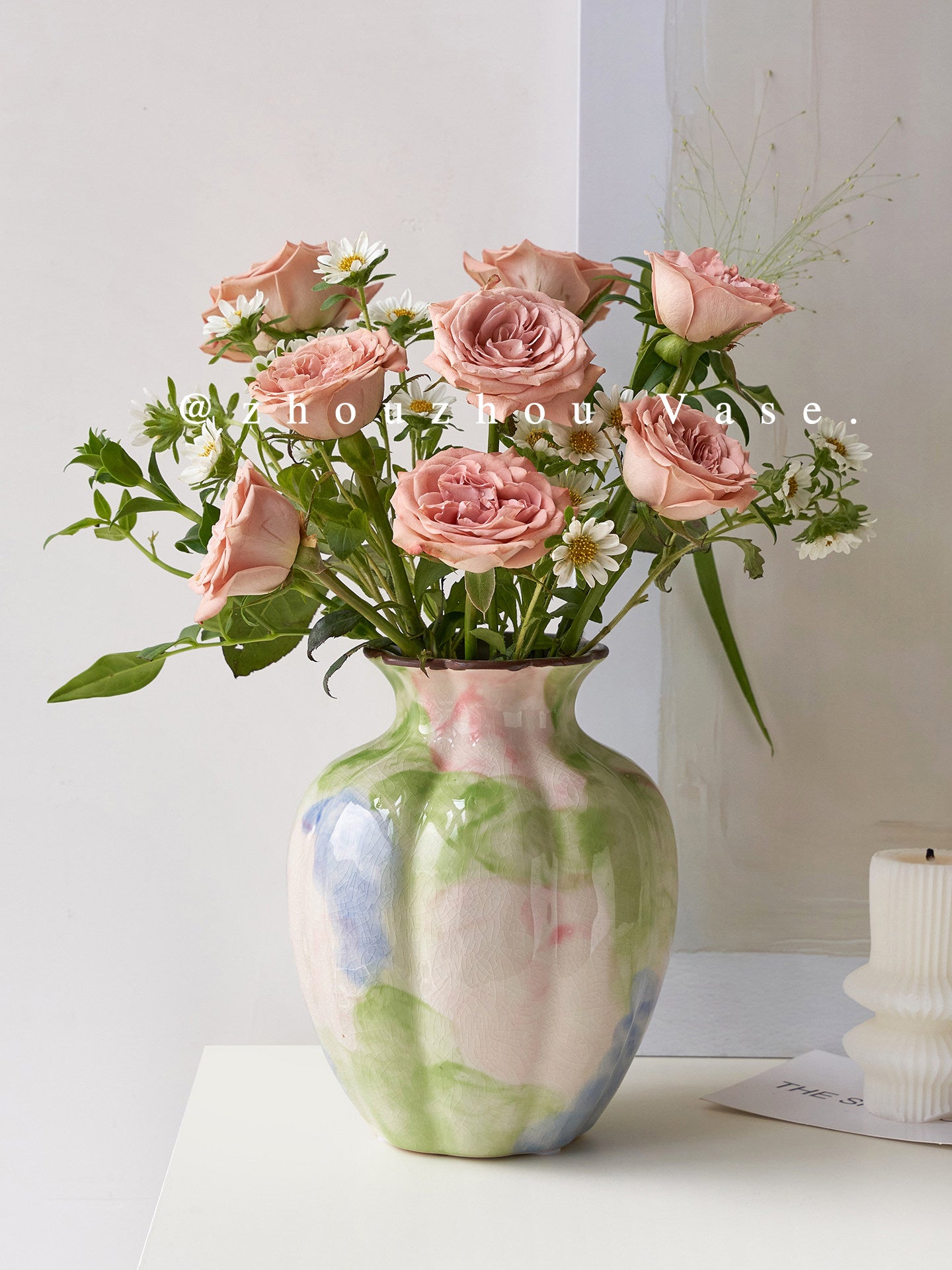 Artistic Gradient Ceramic Flower Vase