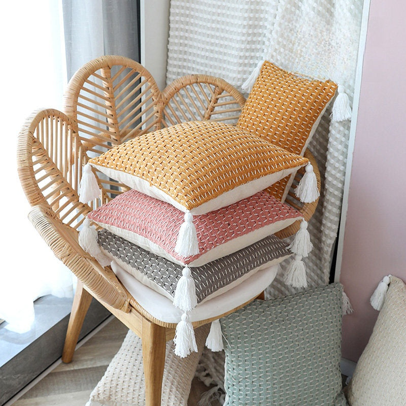 Minimalist Wabi-Sabi Style Decorative Throw Pillow