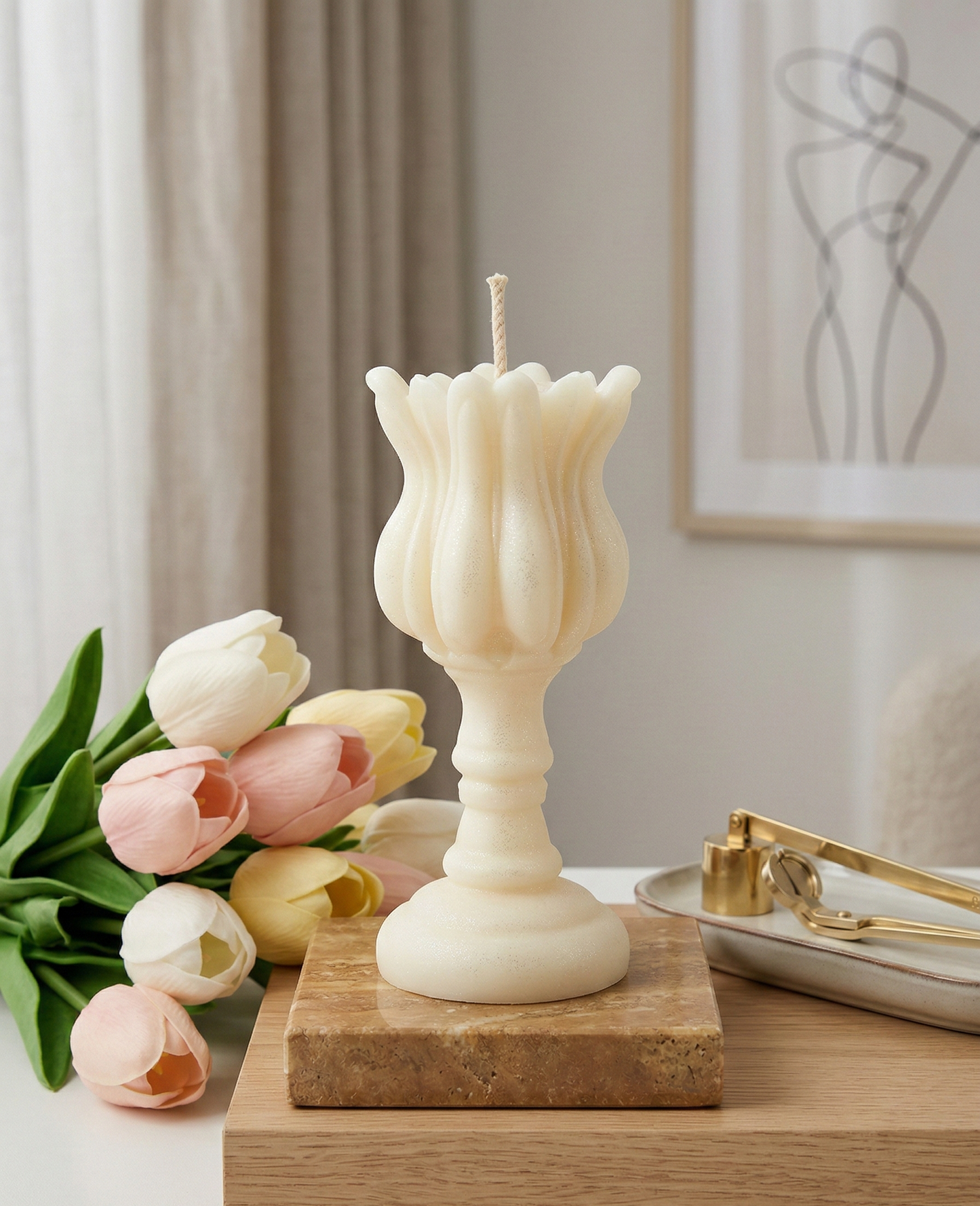 Tulip Candle | Chic Home Decor
