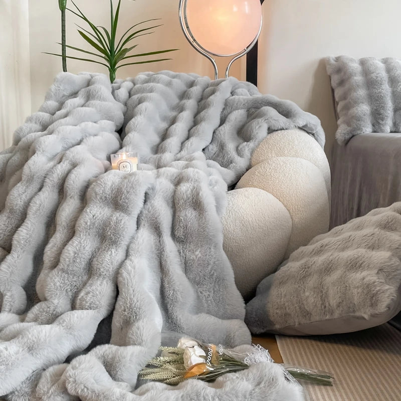 Imitation Rabbit Fur Plush Blanket Winter Warmth Comfortable Blankets Bed Luxury Warm Sofa Cover Throw Blanket for Sofa