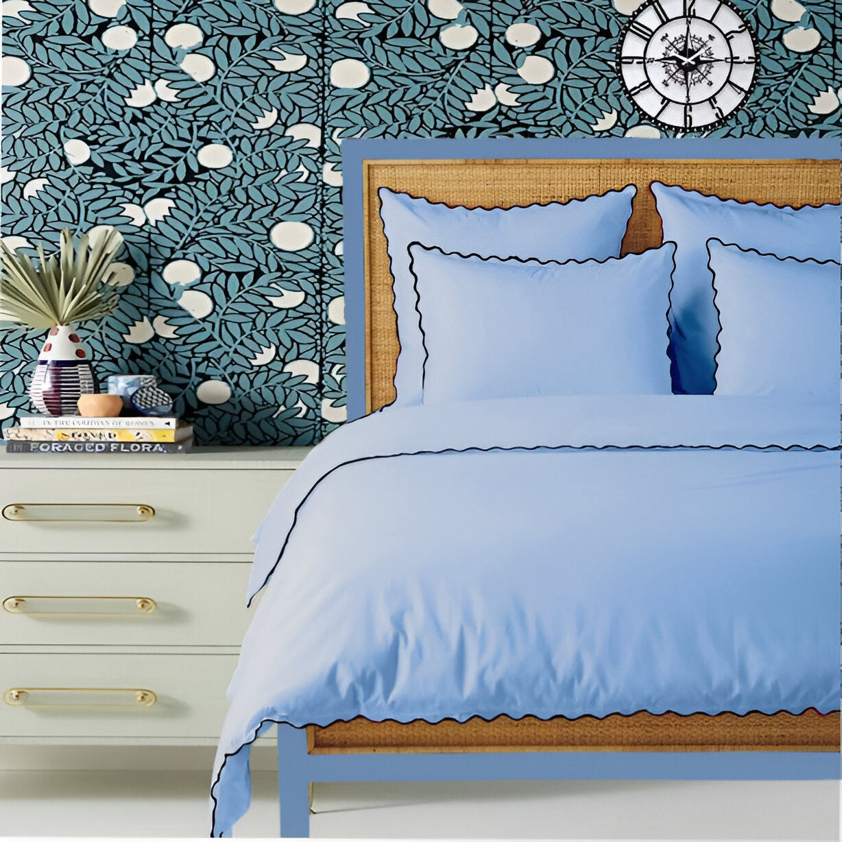 Light Blue 400TC Cotton Small Scallop Embroidery Duvet Cover Set
