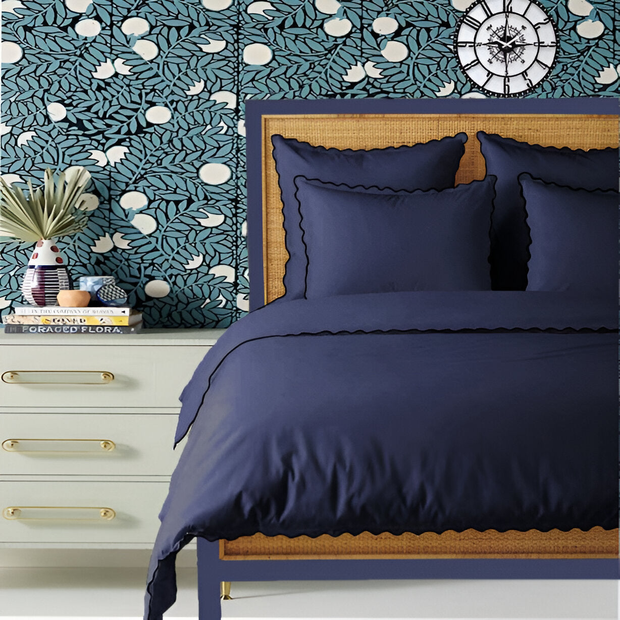Navy 400TC Cotton Small Scallop Embroidery Duvet Cover Set