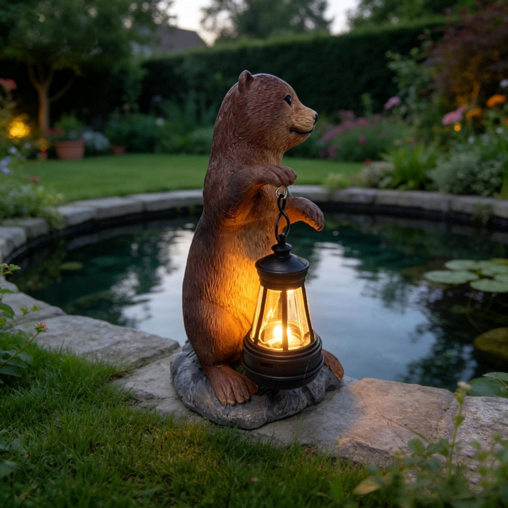 Realistic Otter Solar Light for Outdoor Garden Decoration
