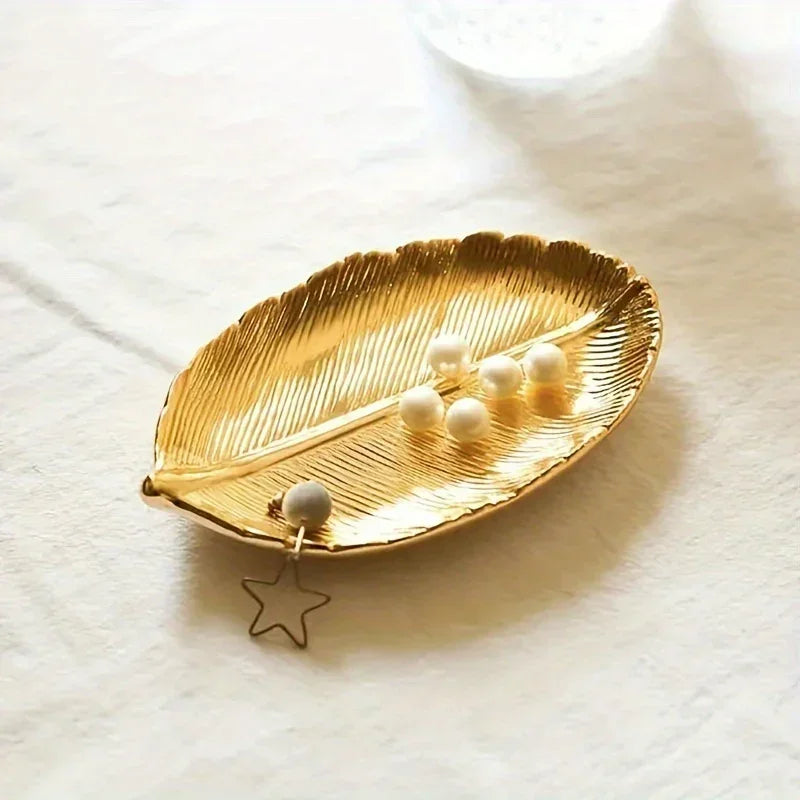 Ceramic Leaf-Shaped Jewelry Dish & Decorative Tray - Elegant Leaf Suitable for Jewelry Display, Keys, - Decorative Tabletop Centerpiece for Entryway, Living Room, Bedside, Jewelry Trays