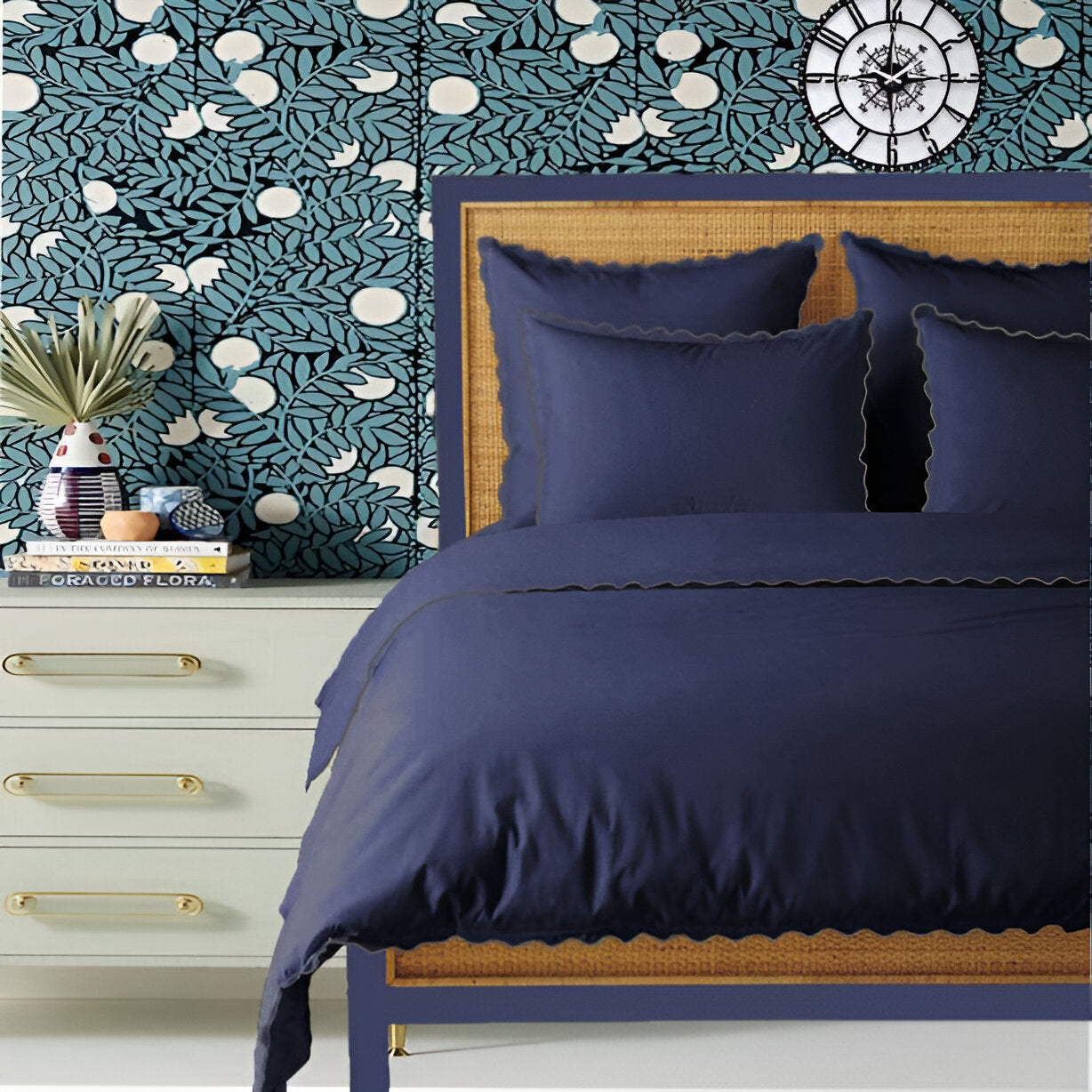 Navy 400TC Cotton Small Scallop Embroidery Duvet Cover Set