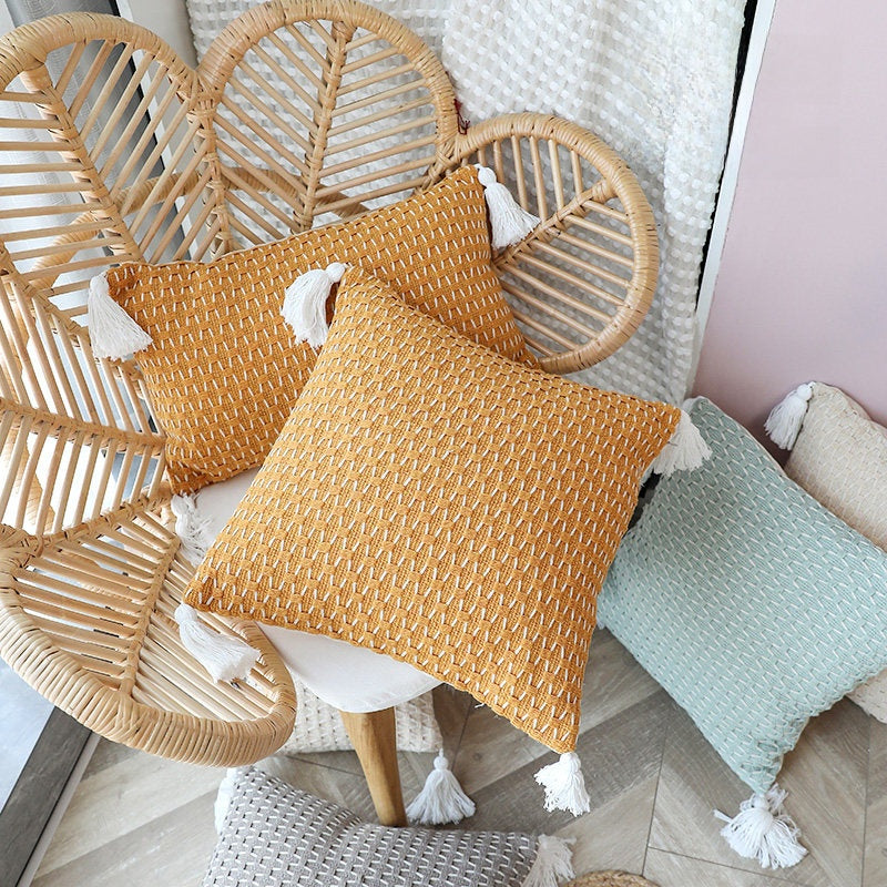 Minimalist Wabi-Sabi Style Decorative Throw Pillow