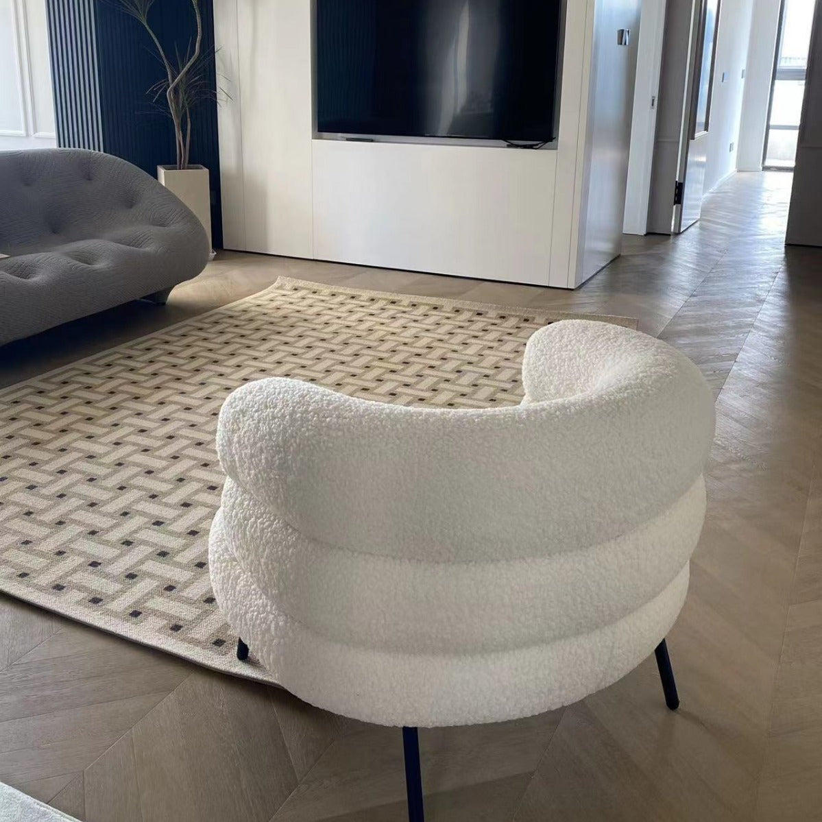 Nordic Velvet Single Sofa Chair