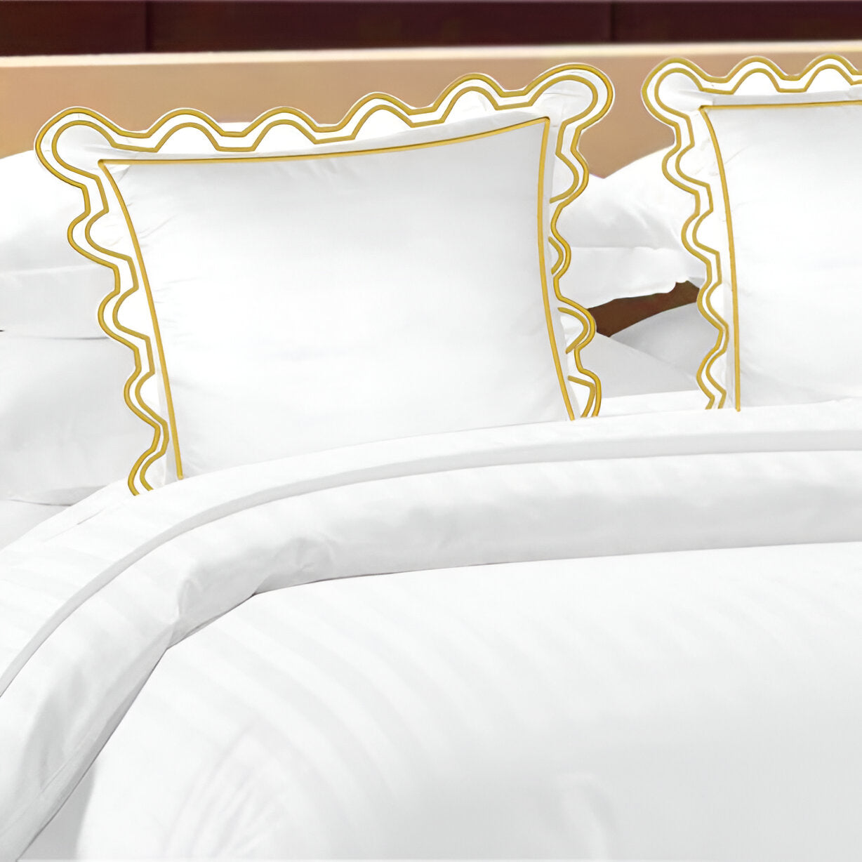 400TC U Shape Scallop Embroidery Cotton Duvet Cover Set