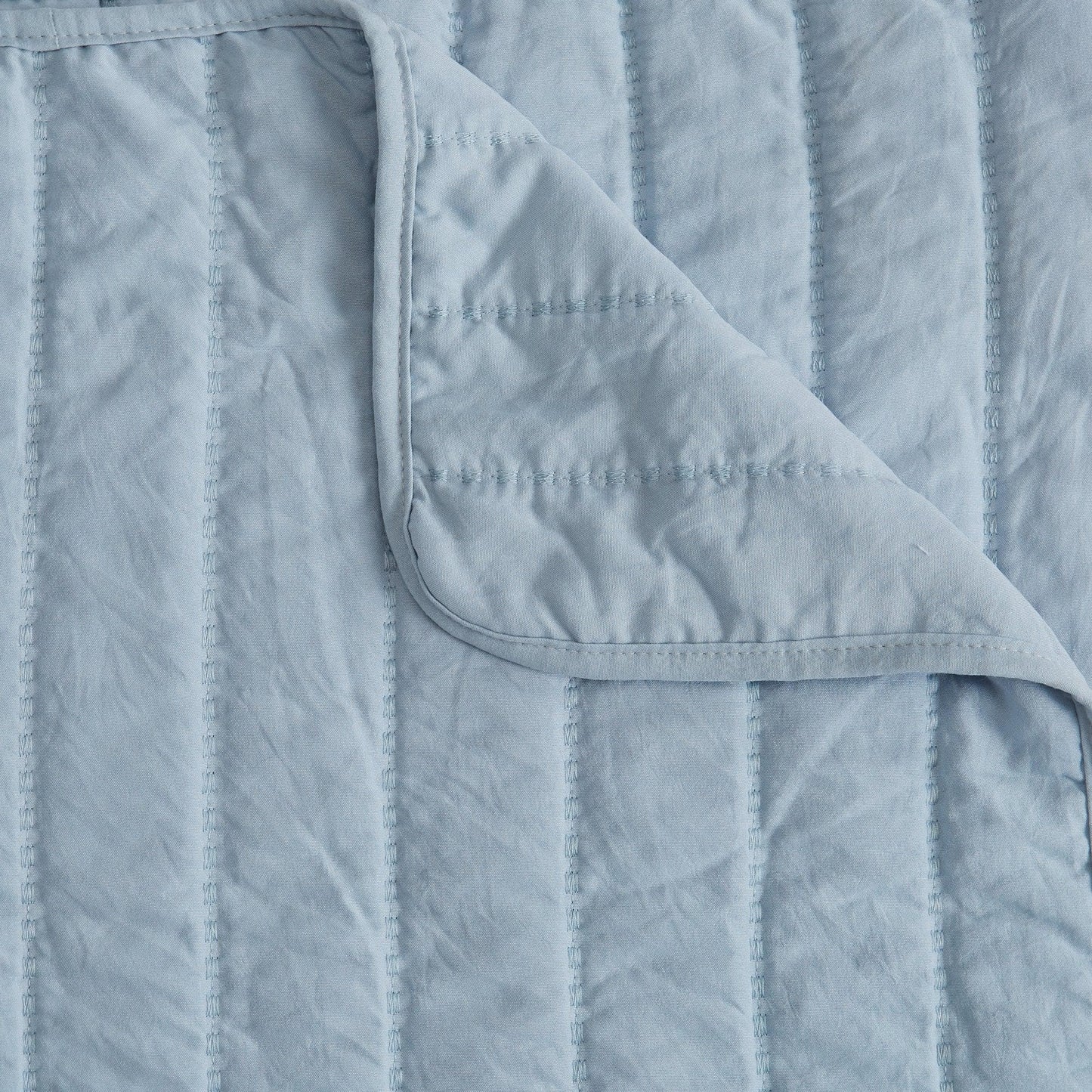 Solid Striped Quilt - Virginia Collection