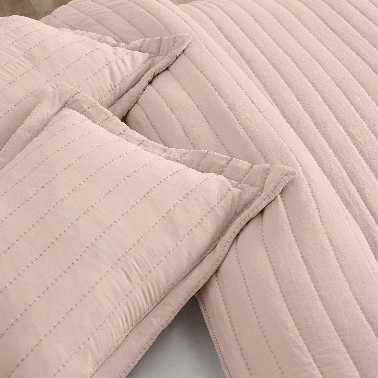 Solid Striped Quilt - Virginia Collection