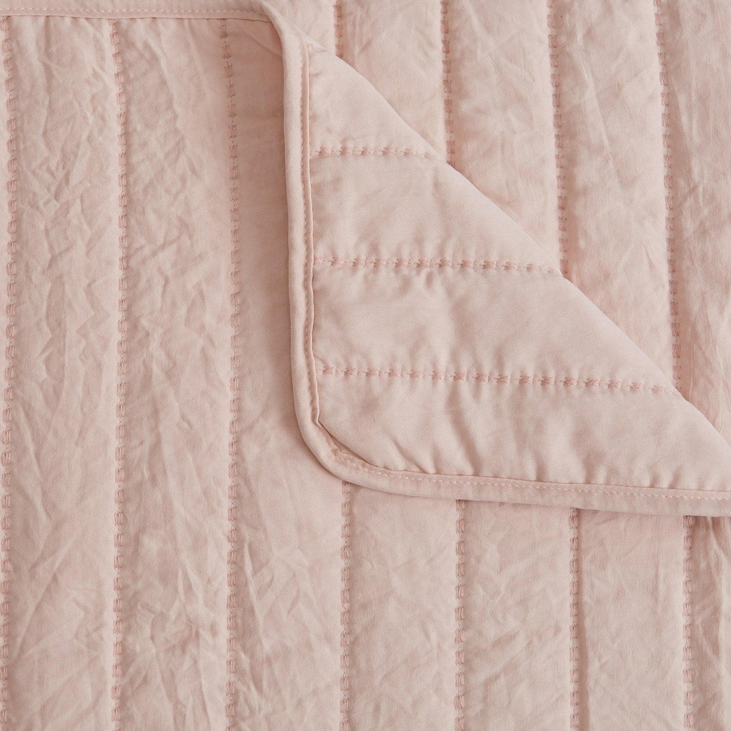 Solid Striped Quilt - Virginia Collection