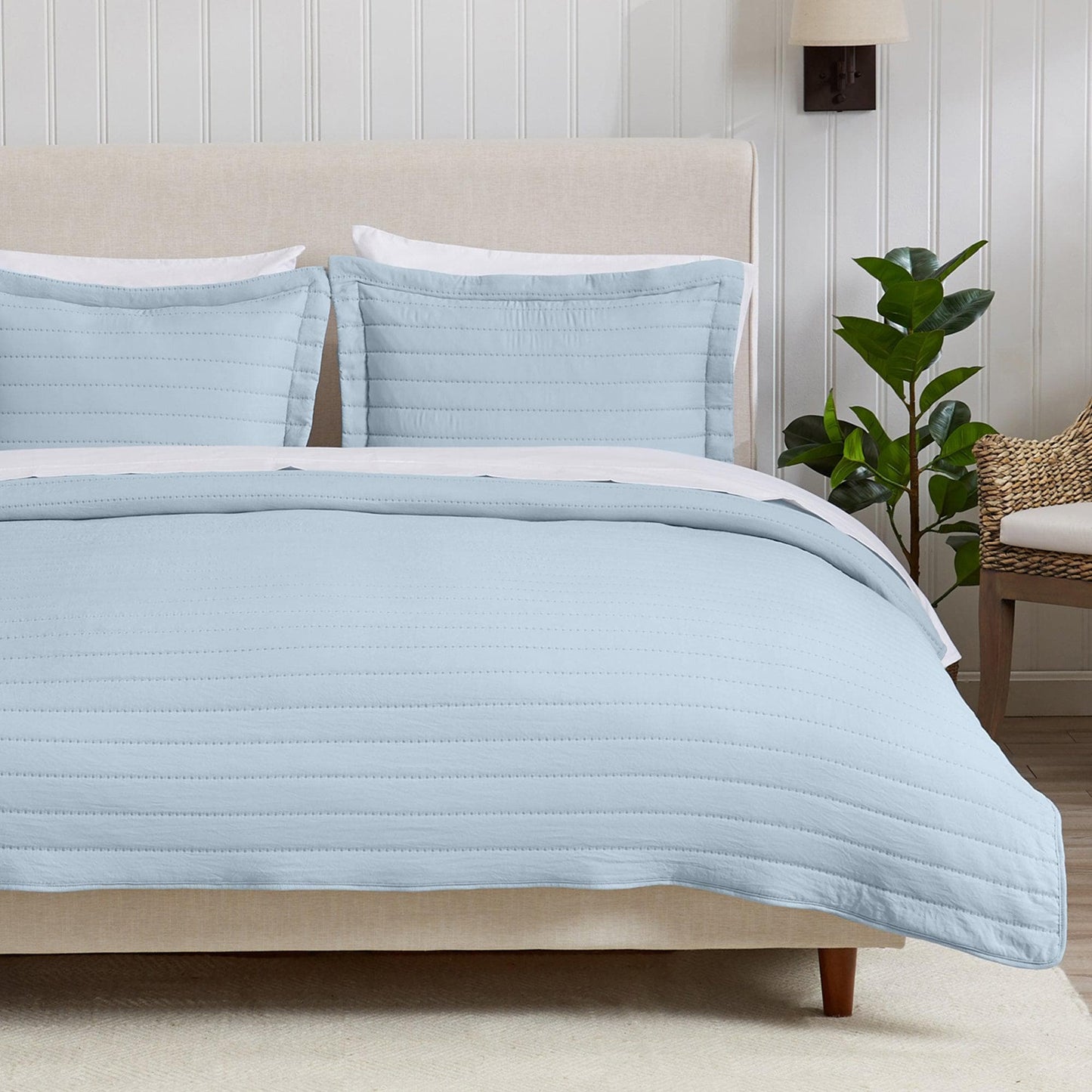 Solid Striped Quilt - Virginia Collection