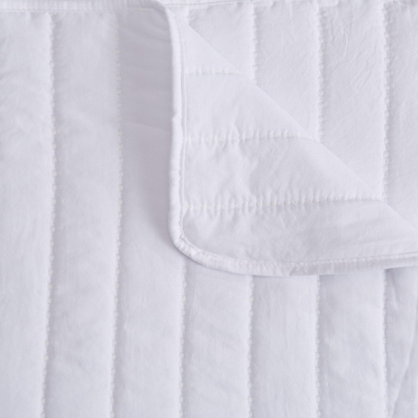 Solid Striped Quilt - Virginia Collection