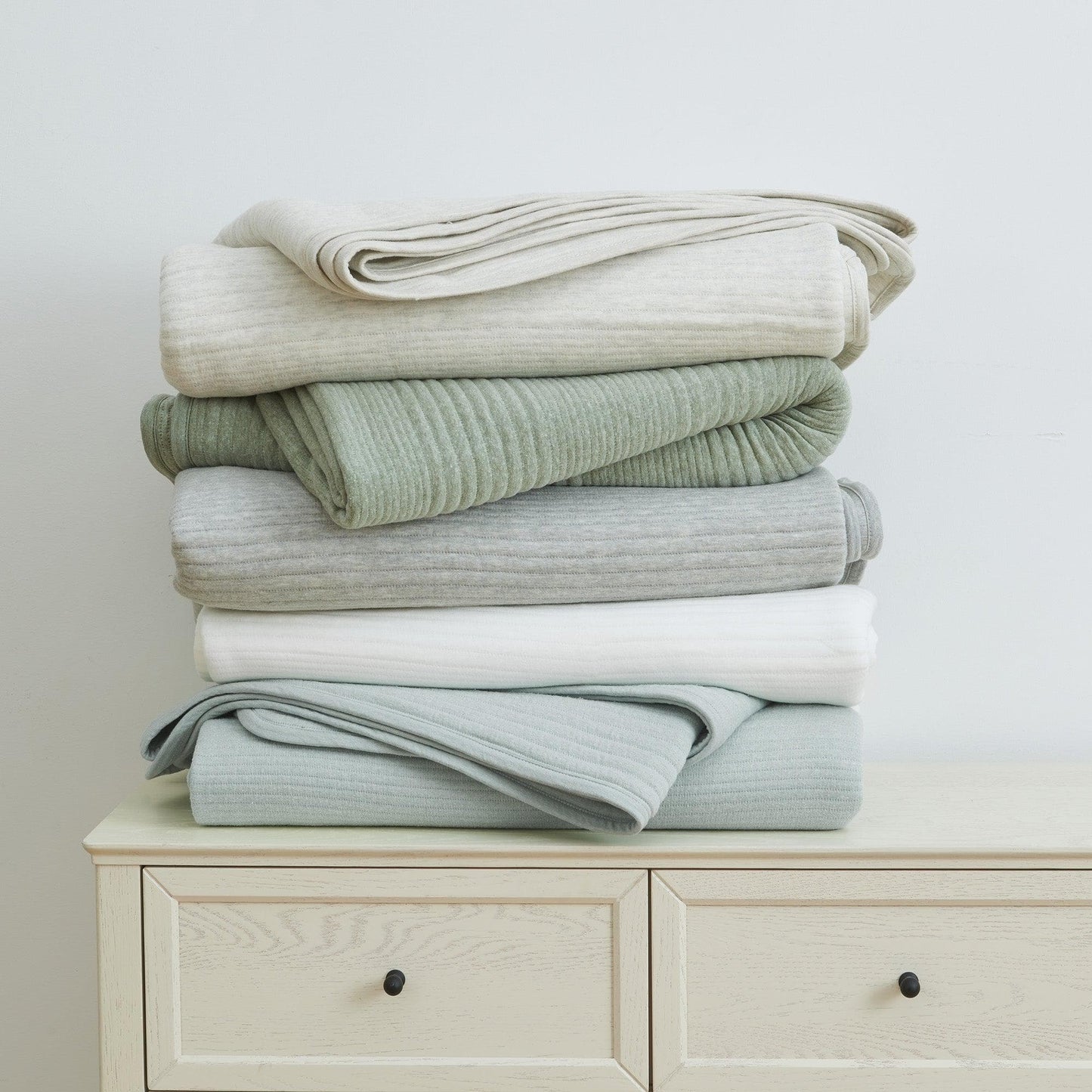 Jersey Knit Quilt Set - Natalie Collection