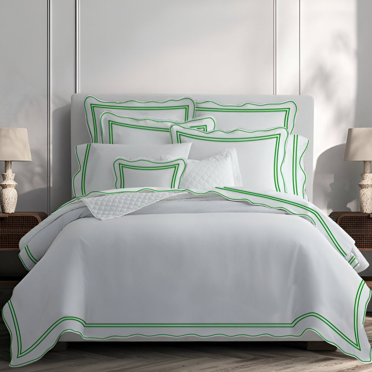 400TC Wavy Embroidery & Border Cotton Sateen Solid Duvet Cover Set