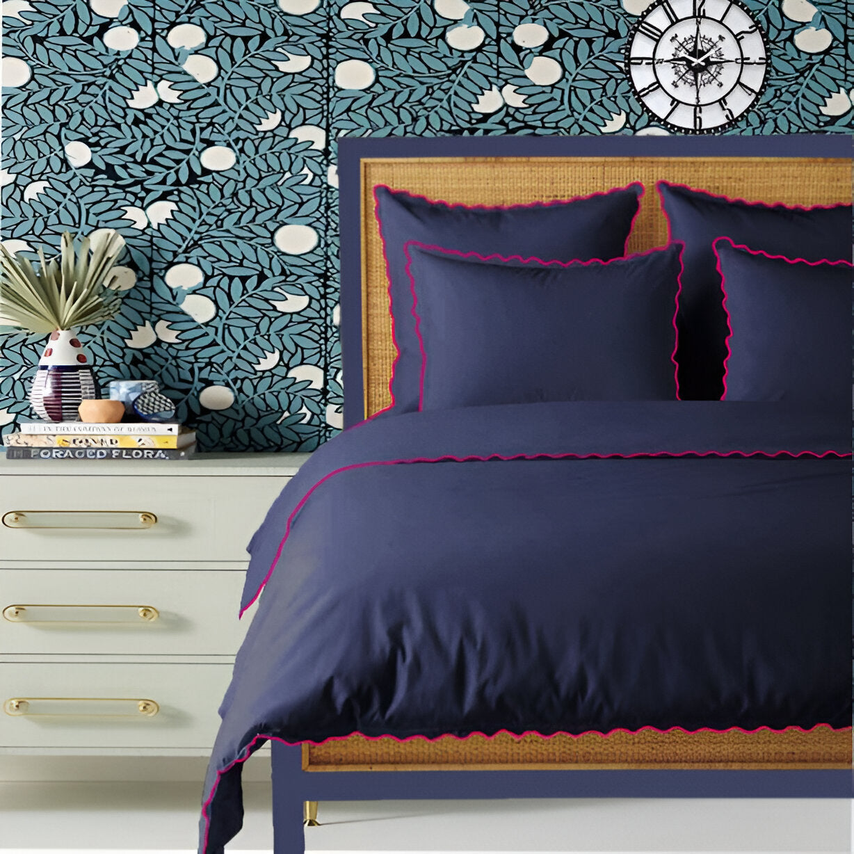Navy 400TC Cotton Small Scallop Embroidery Duvet Cover Set