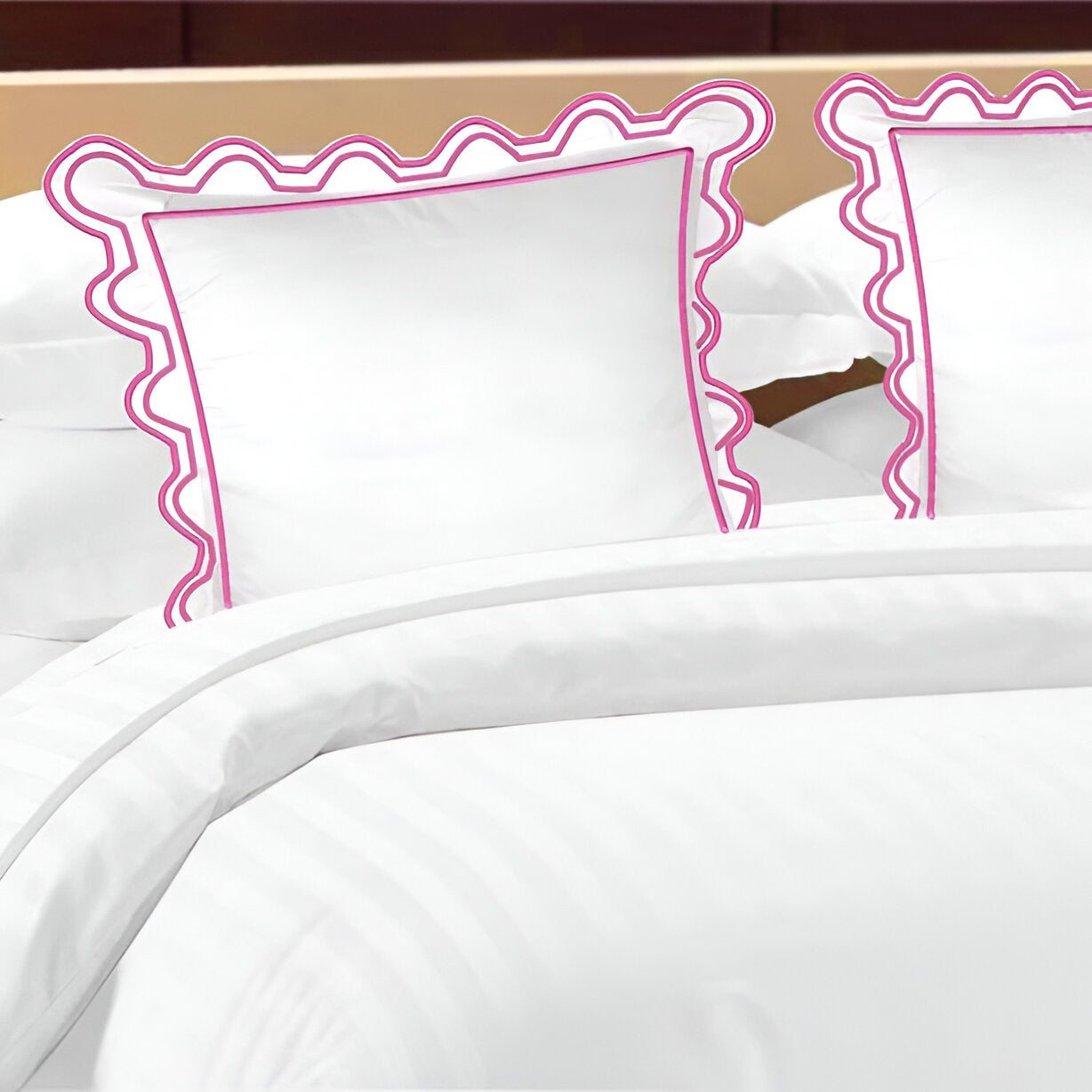 400TC U Shape Scallop Embroidery Cotton Duvet Cover Set
