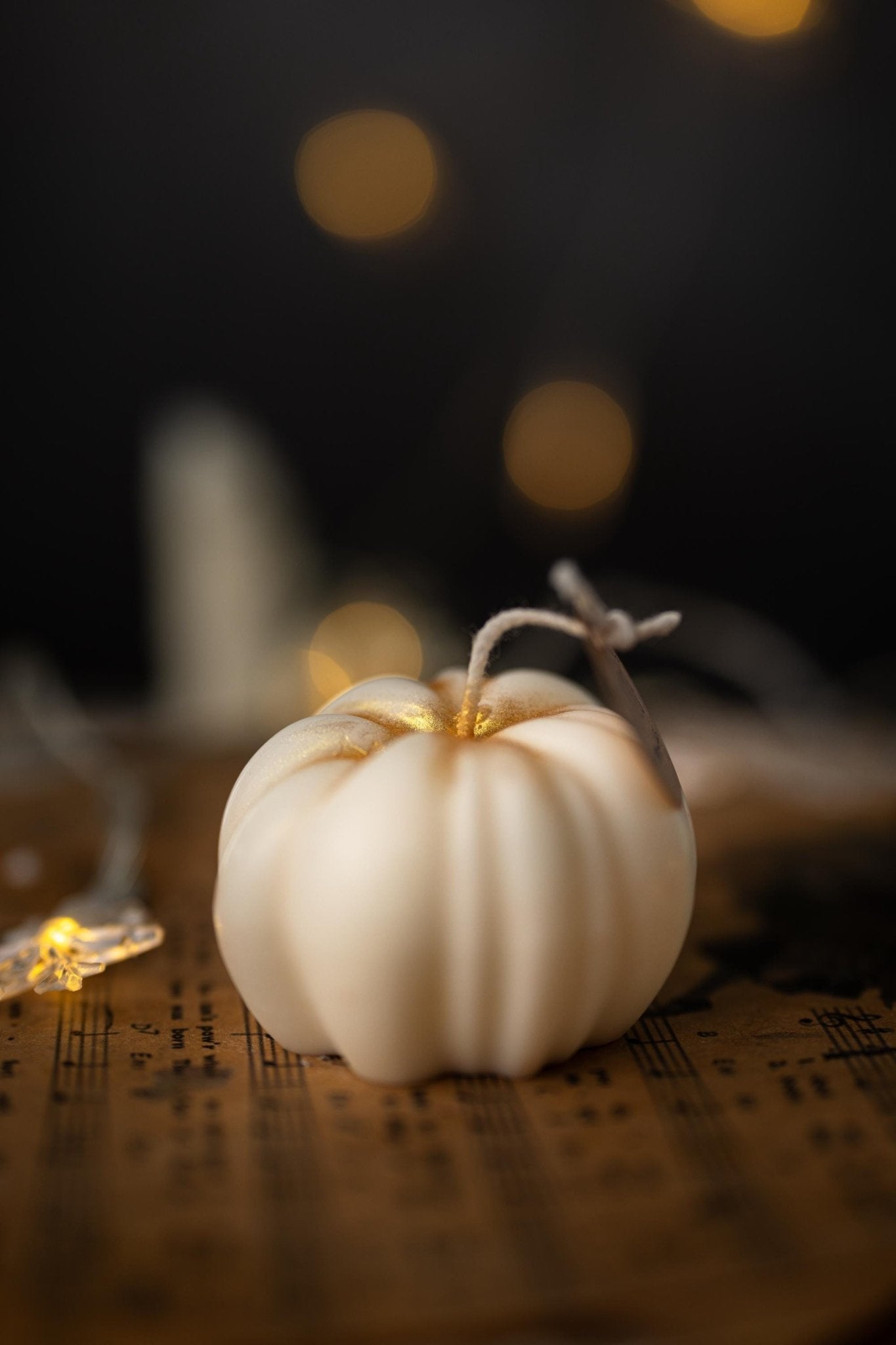 Pumpkin Soy Candle - Fall & Halloween Decor, Pumpkin Shaped, Scented