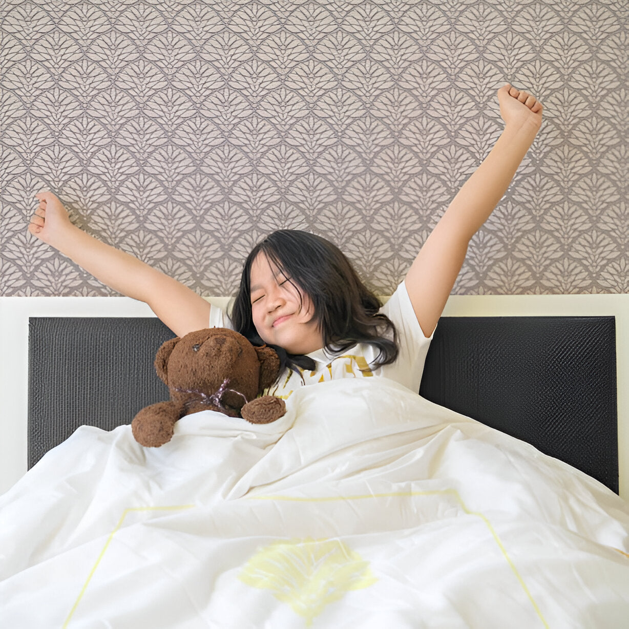 Leafy Embroidered Cotton Sateen Duvet Cover Set