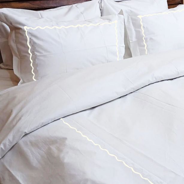 Ava 400TC Cotton Scallop Embroidery Sateen Solid Duvet Cover Set