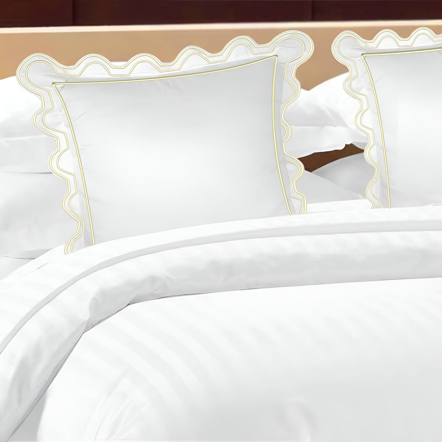 400TC U Shape Scallop Embroidery Cotton Duvet Cover Set