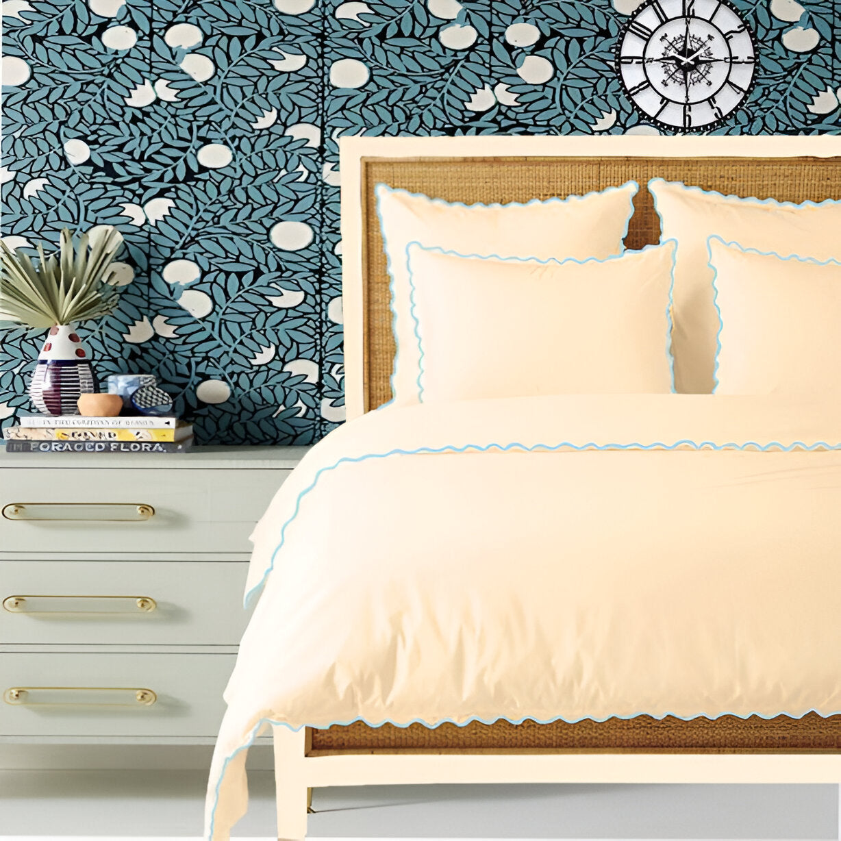 Ivory 400TC Cotton Small Scallop Embroidery Duvet Cover Set