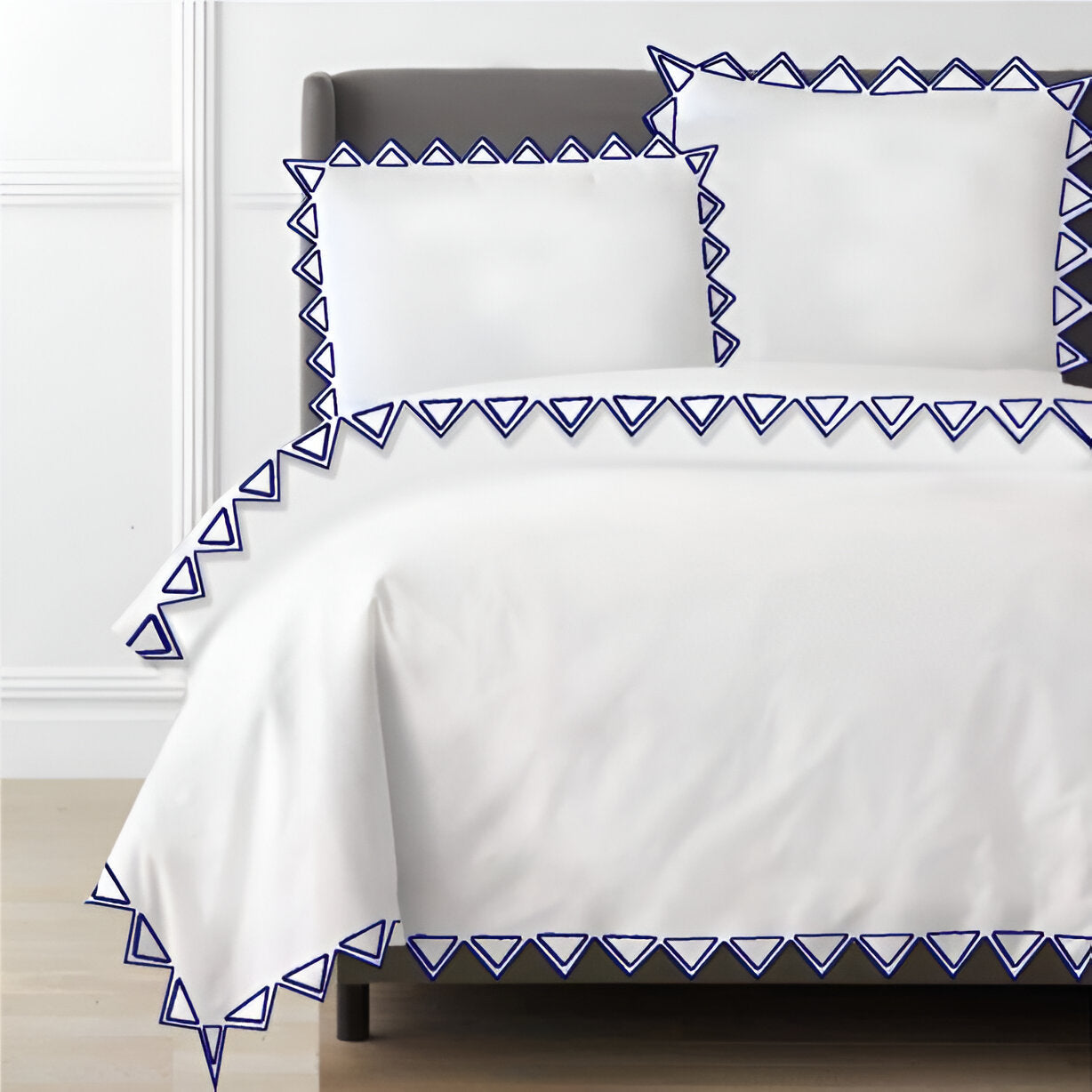 Ashley 400TC Cotton Traingle Embroidery Sateen Solid Duvet Cover Set