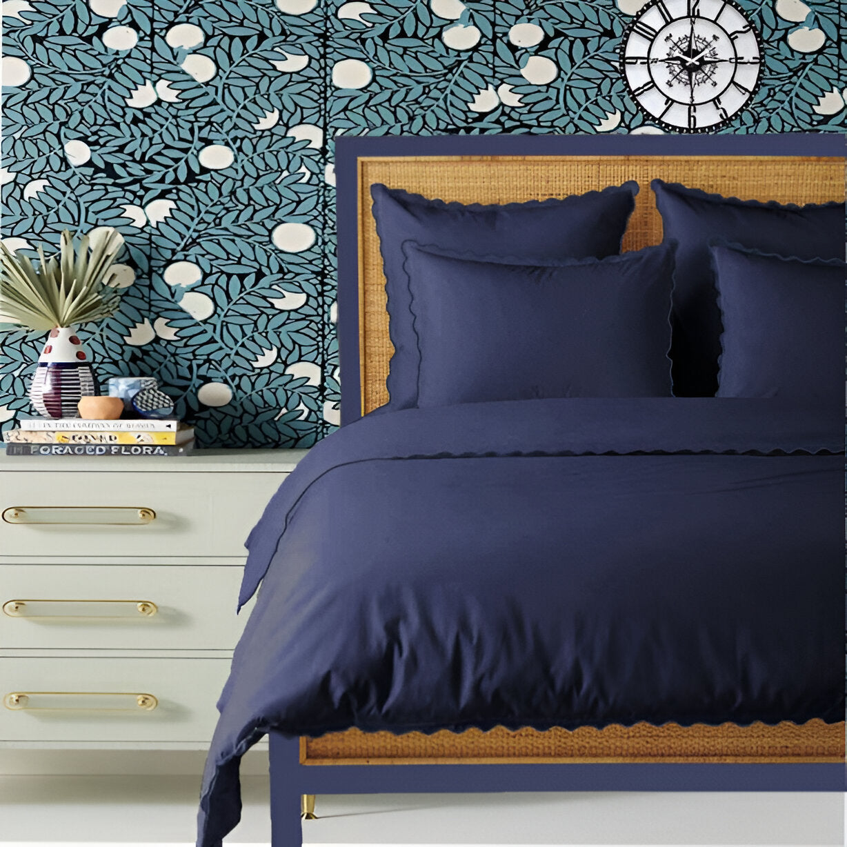 Navy 400TC Cotton Small Scallop Embroidery Duvet Cover Set