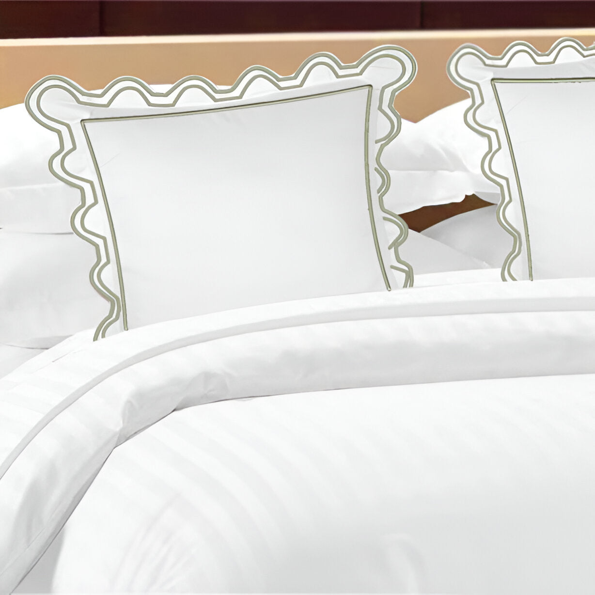 400TC U Shape Scallop Embroidery Cotton Duvet Cover Set