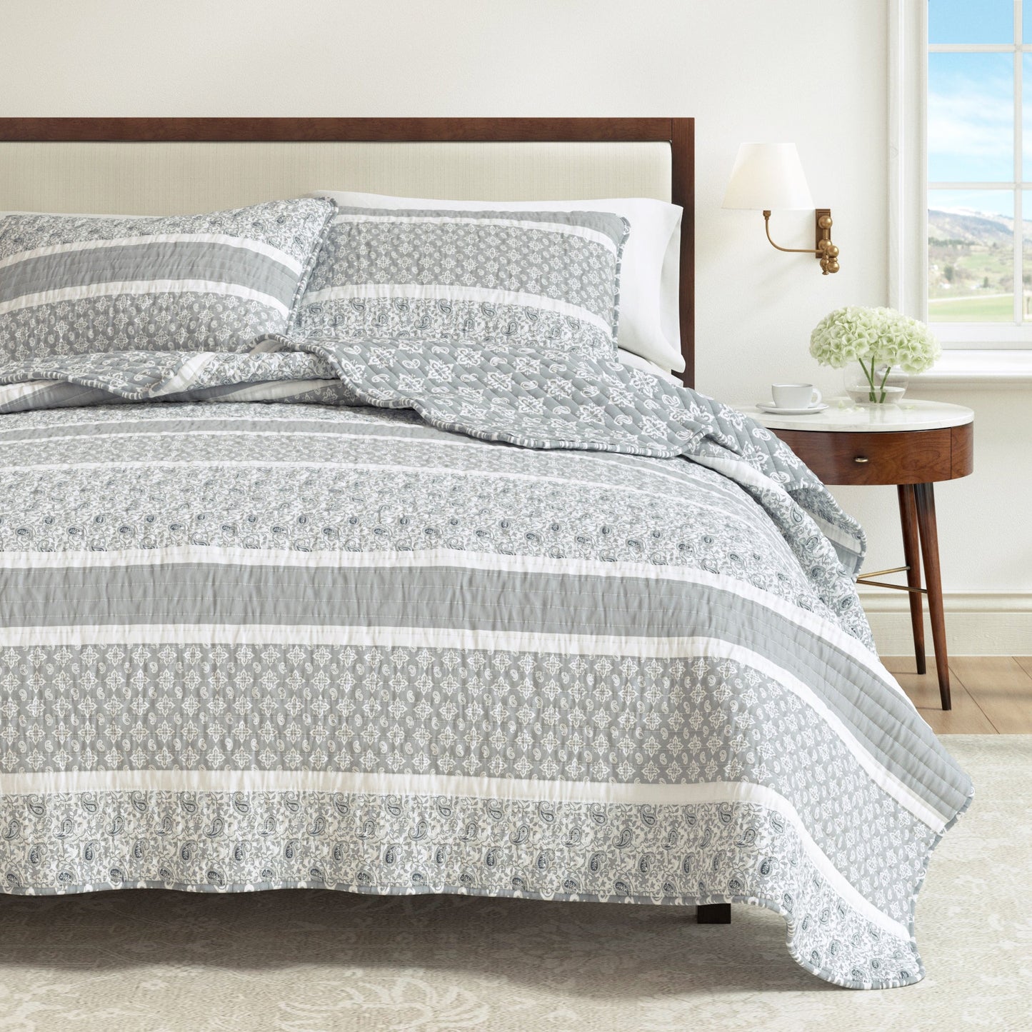 Stripe Quilt - Kadi Collection