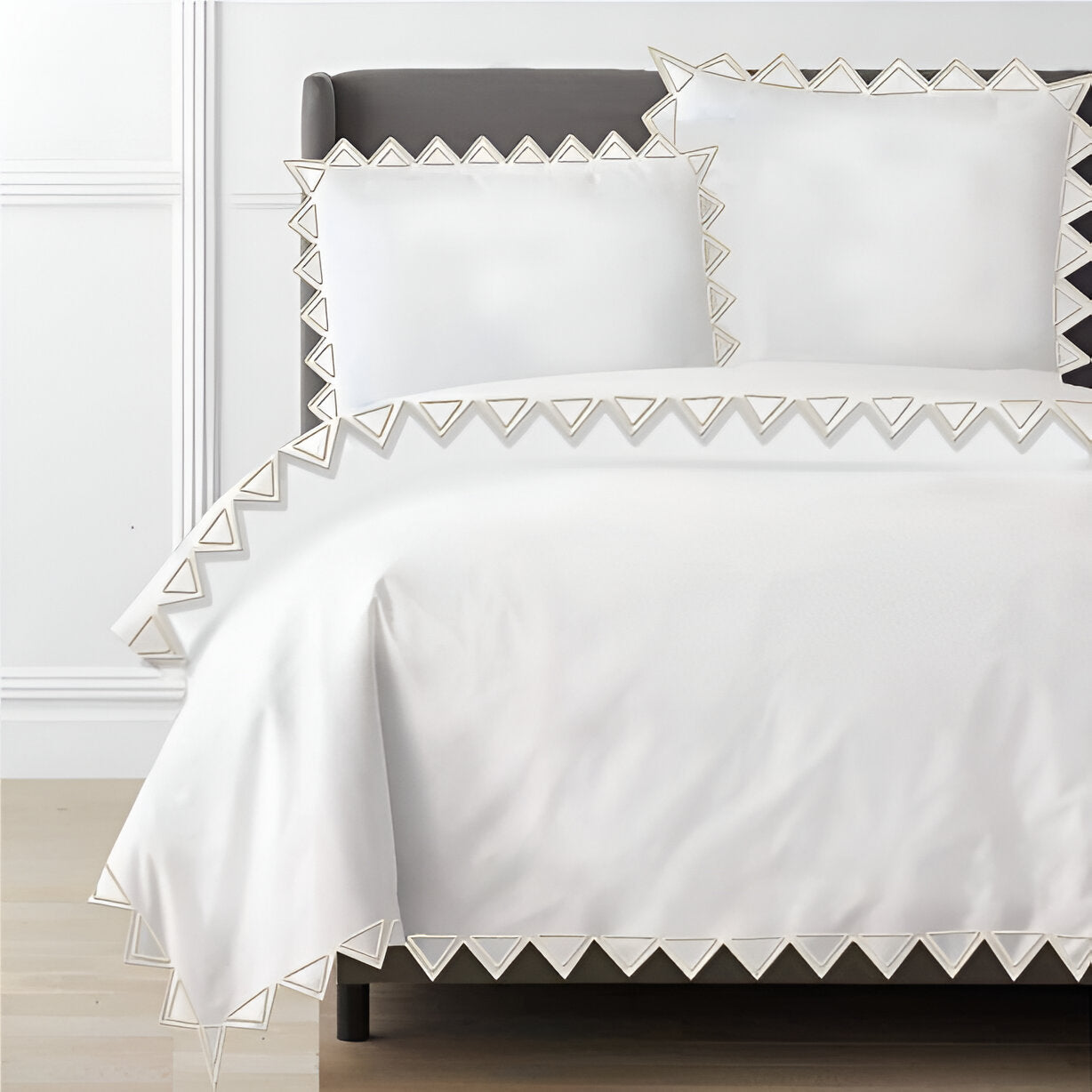 Ashley 400TC Cotton Traingle Embroidery Sateen Solid Duvet Cover Set