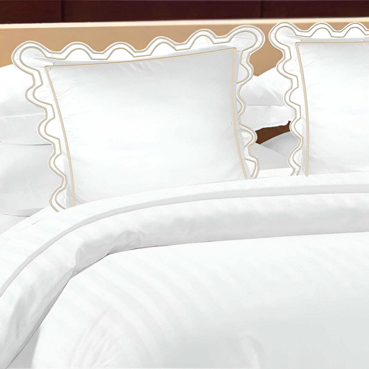 400TC U Shape Scallop Embroidery Cotton Duvet Cover Set