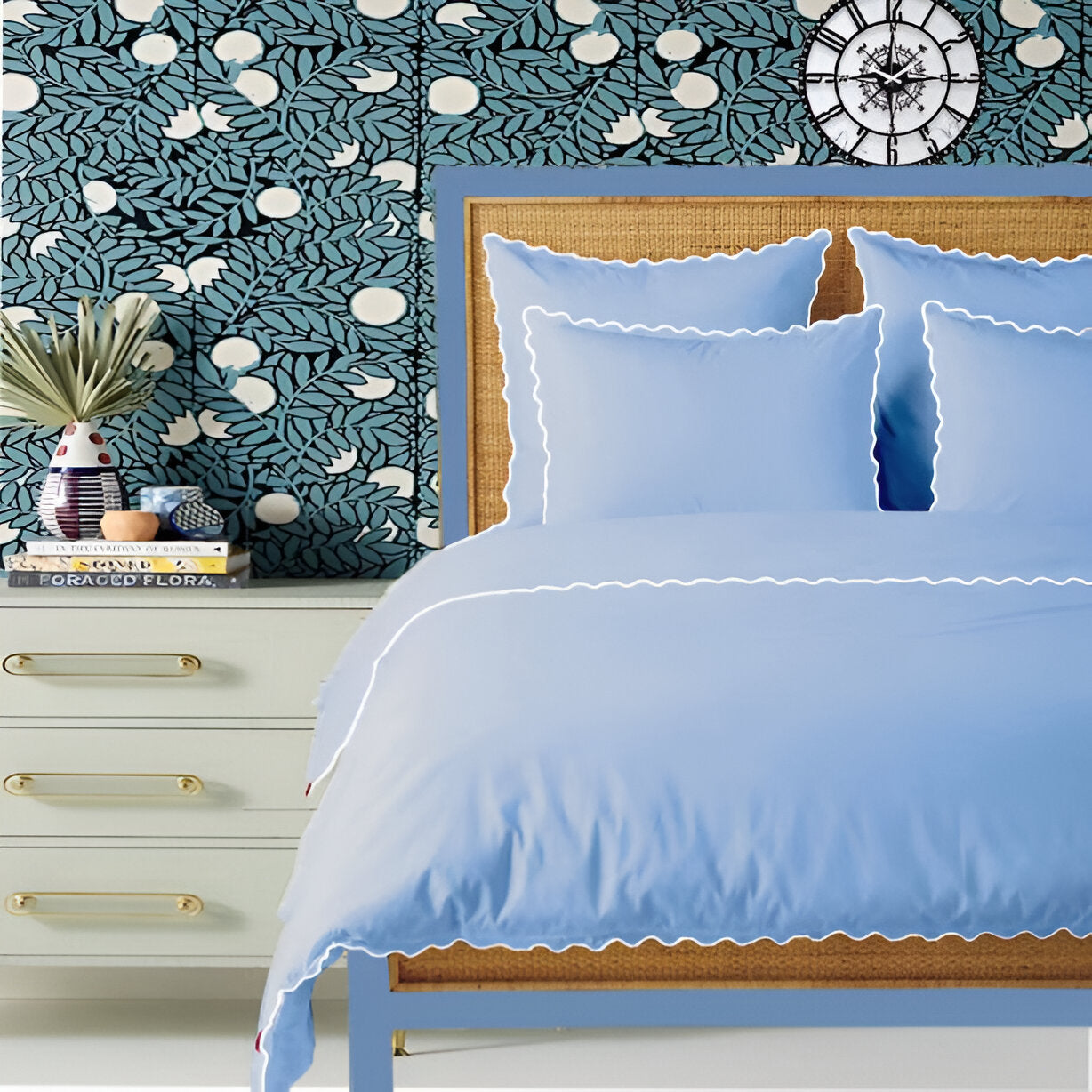 Light Blue 400TC Cotton Small Scallop Embroidery Duvet Cover Set