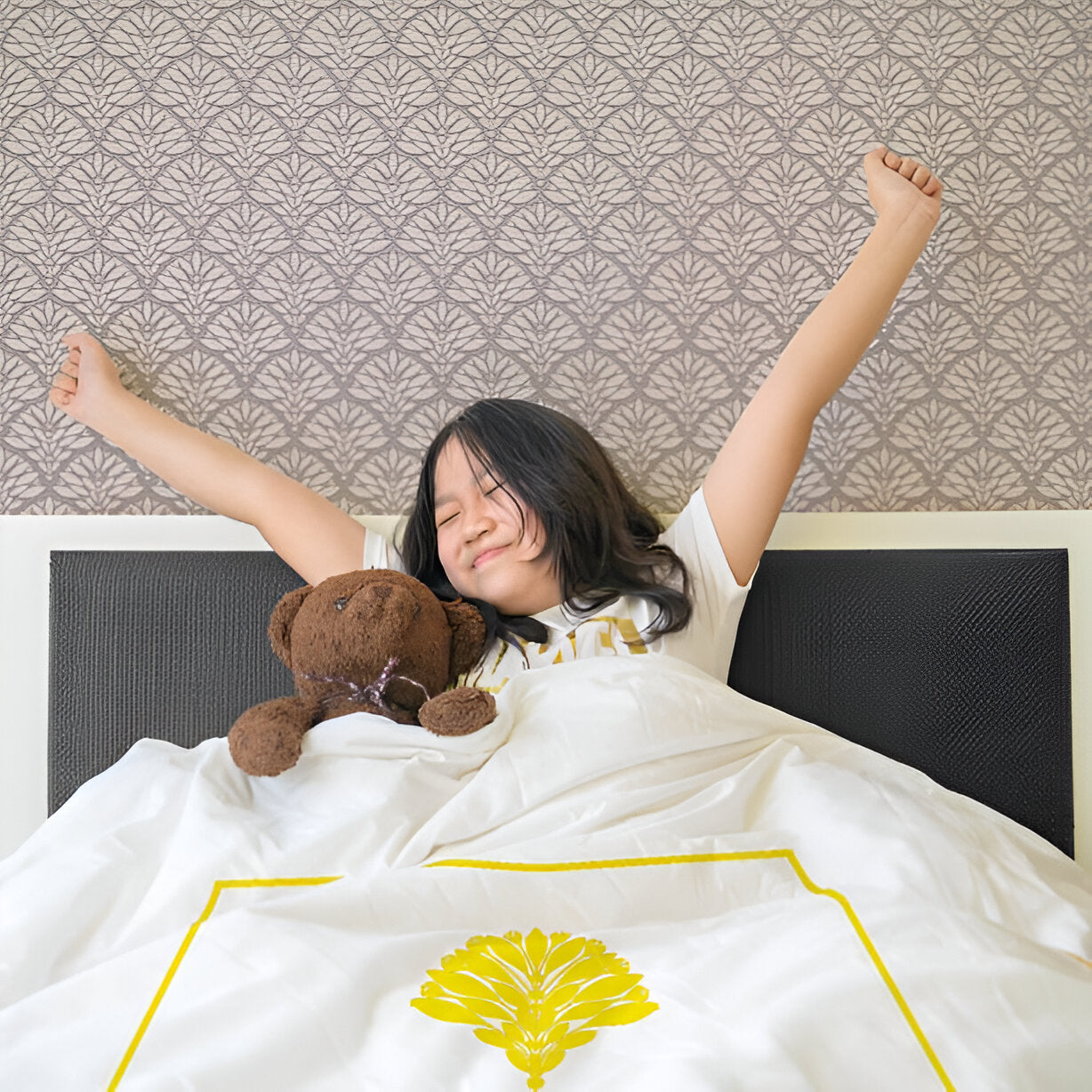 Leafy Embroidered Cotton Sateen Duvet Cover Set